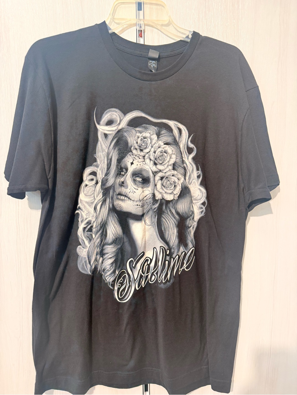 Sublime Band T-Shirt Skull Girl With Roses